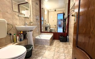 Birou I 3 camere I Camera de comert I metrou la 5 min I et 7 - Poză 9