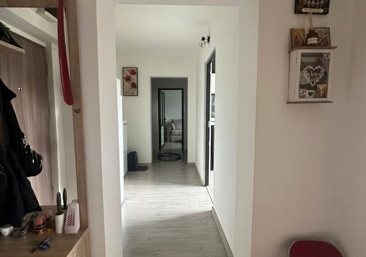 Apartament 2 camere Bd. Timisoara Drumul Taberei - Poză 4