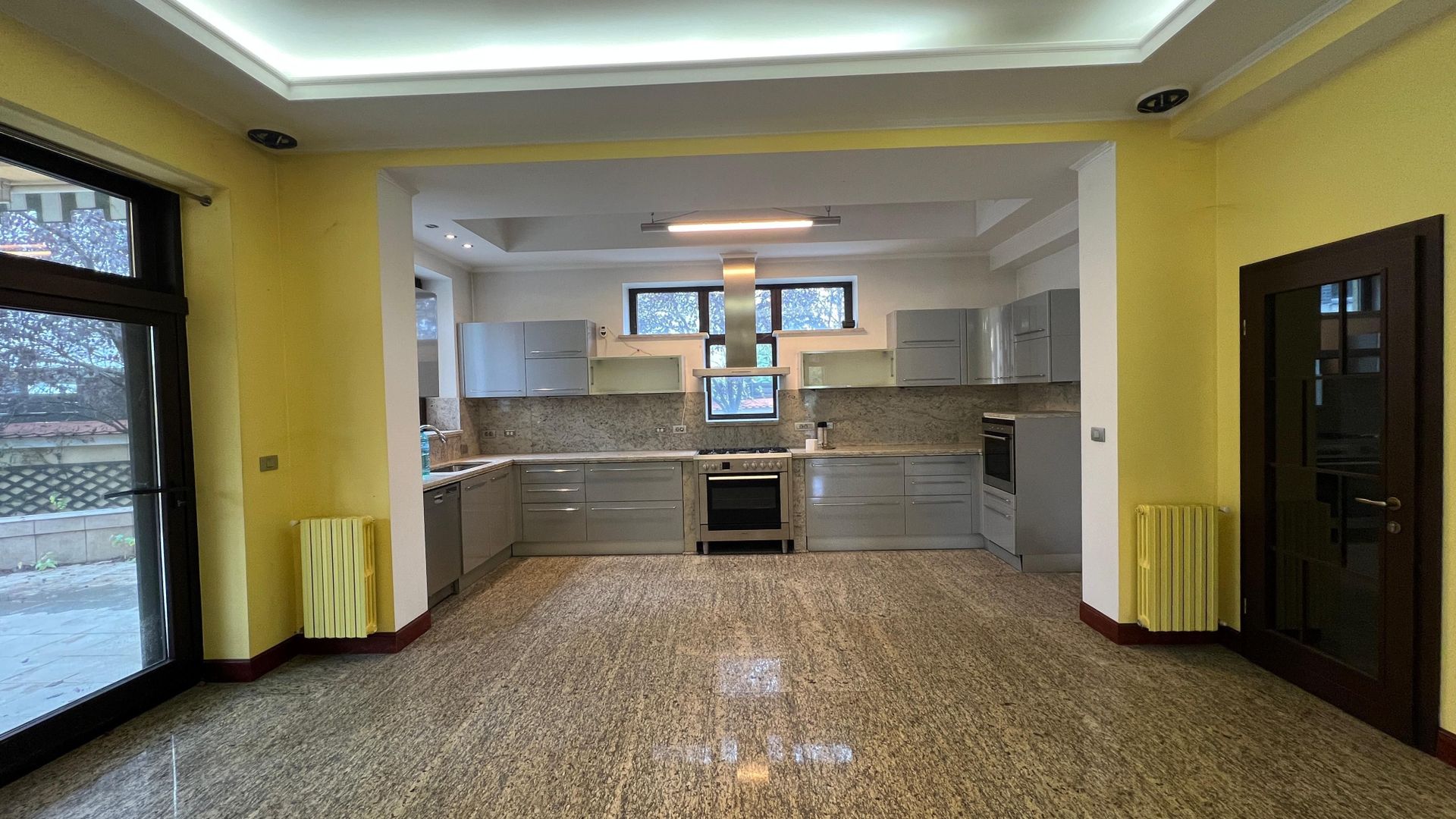 Vila cu teren 652 mp | Romatsa - Poză 19