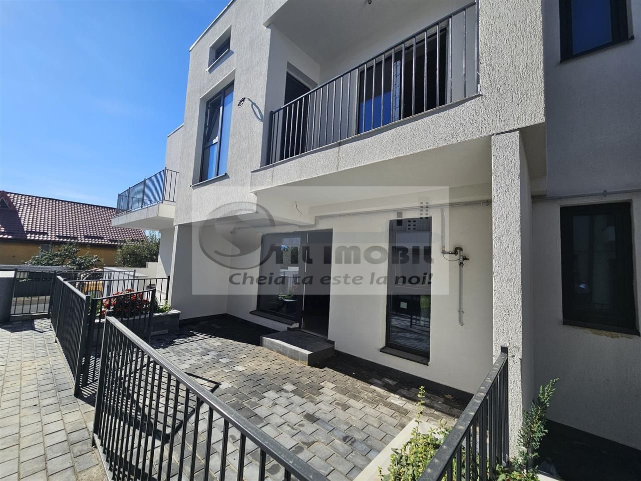 Apartament exclusivist dispus P+1 - 75mp - Poză 1