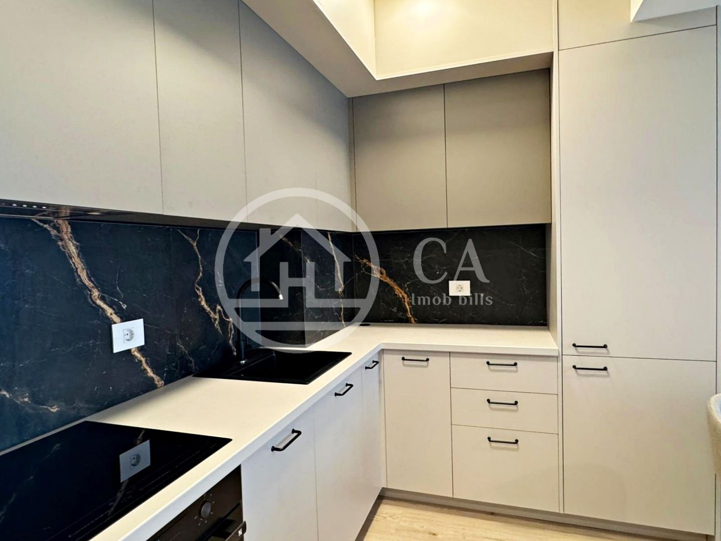Apartament LUX de închiriat cu 2 camere în PRIMA ARENA, Oradea - Poză 8