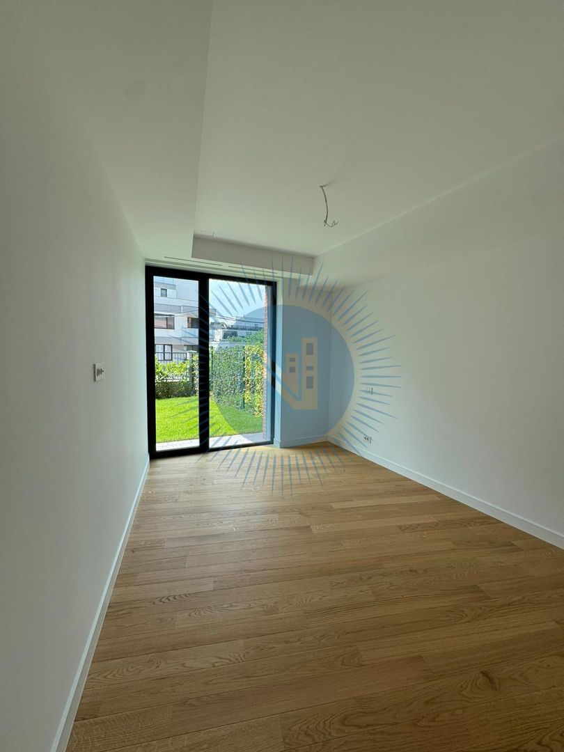 Apartament 4 camere cu curte - Poză 9