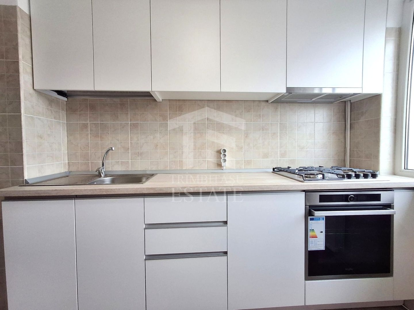 Apartament 2 camere renovat la 2 minute de metrou - Poză 7