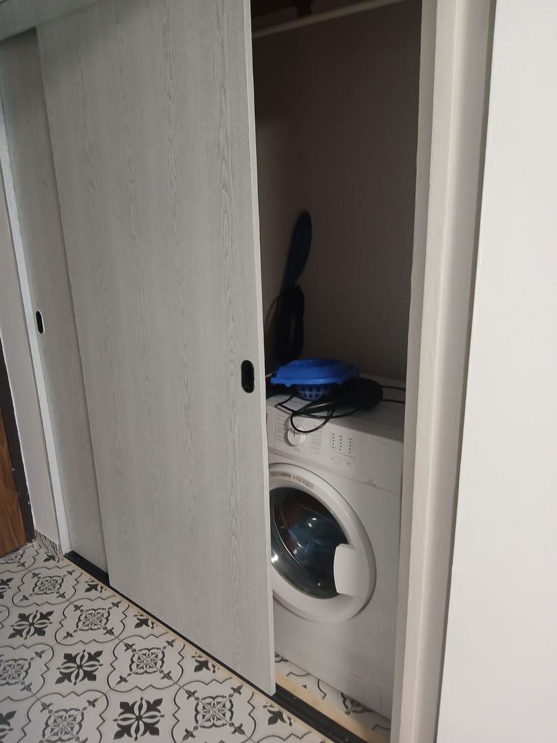 Garsonieră renovată, moderna, lângă metrou Costin Georgian, balcon - Poză 8