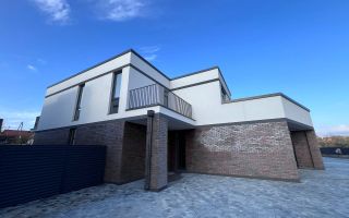 Vânzare, Hi-Tech, 2 nivele, 3 camere, str. Budești, Colonița. - Poză 3