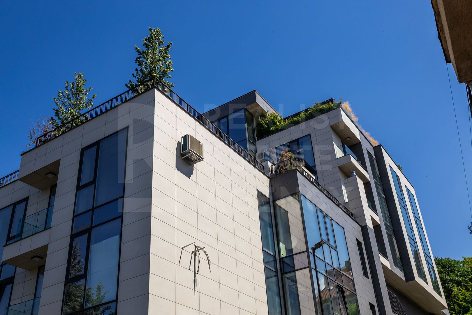Chirie, apartament, 4 camere, str. Universității, Centru - Poză 33