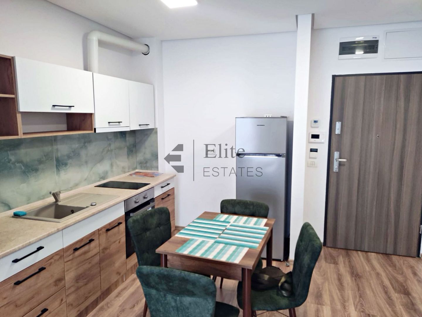 Apartament modern cu 2 camere West Residence - Poză 2