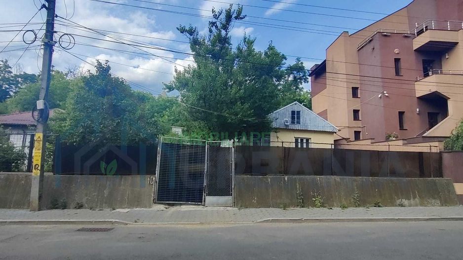 Teren 340 mp în zonă centrală, Iași - Strada Florilor, nr. 42, zona Arcu - Carrefour - Poză 1