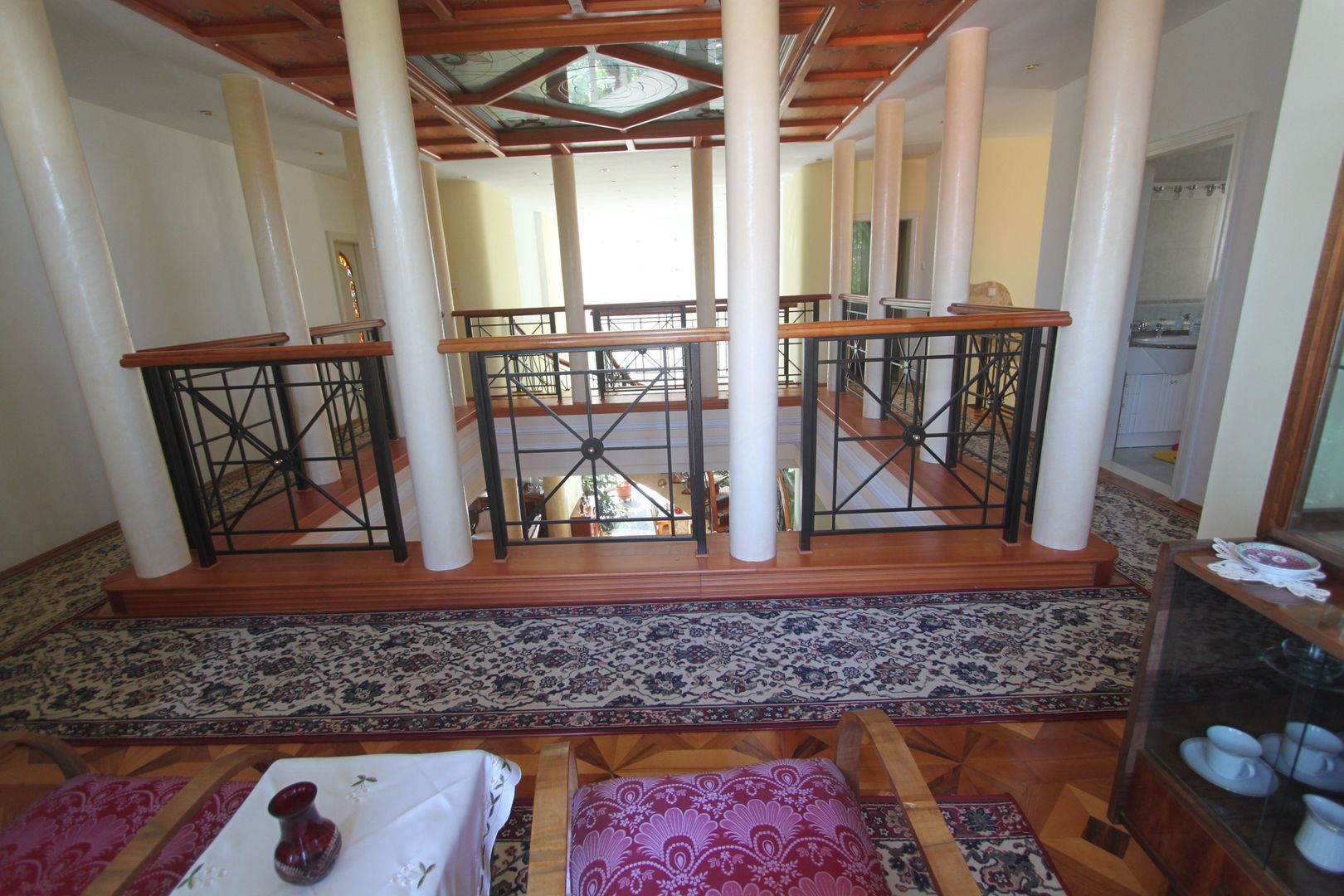 Casă / Vilă cu 8 camere de vânzare în zona Semicentral - Poză 62