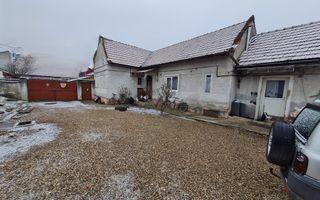 Casa 5 Camere, 143 mp + Anexa 65 m, Teren 1061 mp, Centru - Poză 2