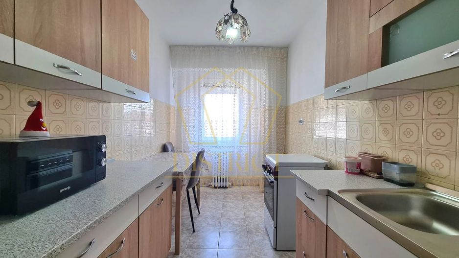 Apartament cu 3 camere decomandate in zona buna | Complex Studentesc - Poză 4
