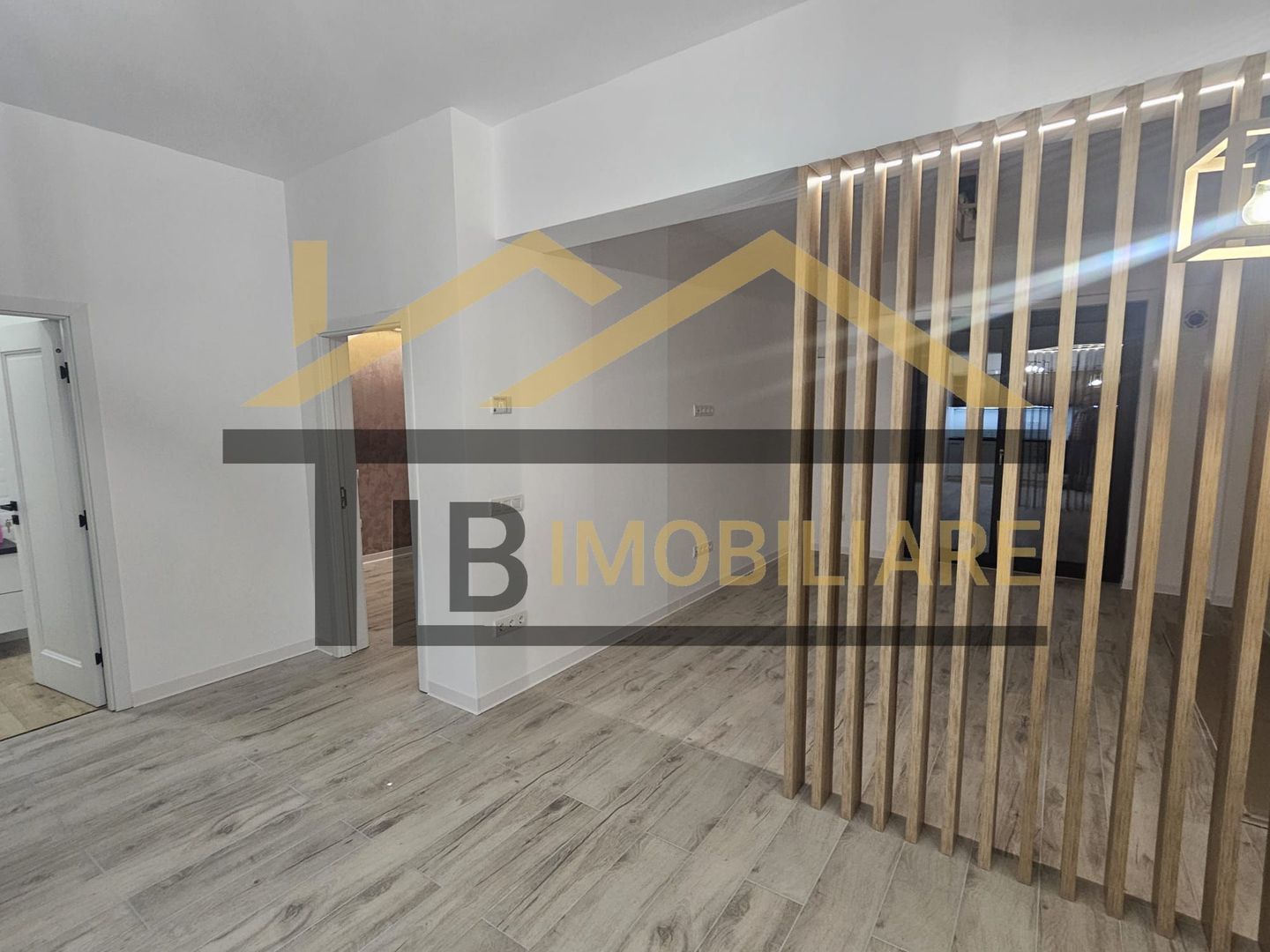 Apartament cu 2 camere, 55mp, Zona Ultracentral - Poză 4
