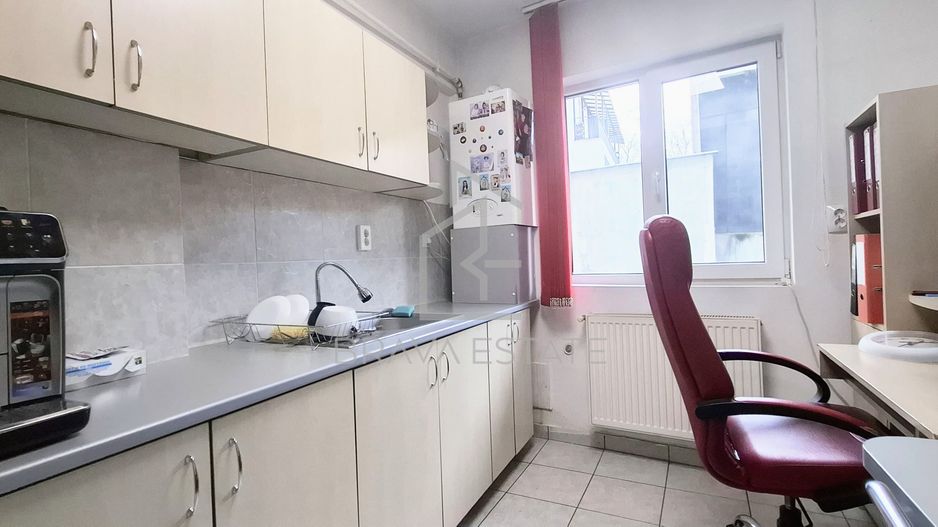 Apartament 2 camere, 57mp, nemobilat, garaj subteran, zona Platinia - Poză 1