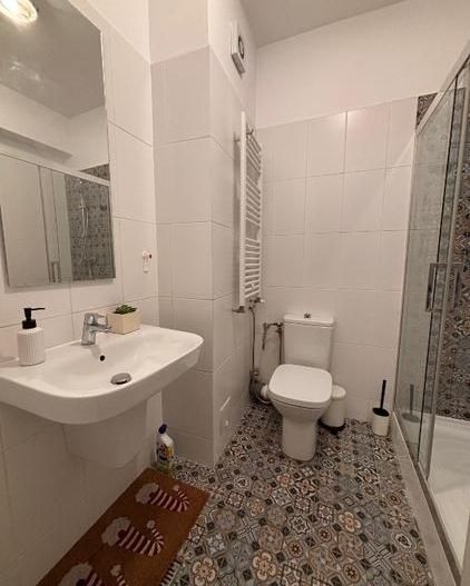 Apartament 3 camere mobilat modern, panorama superba Palatul Parlamentului - Poză 13