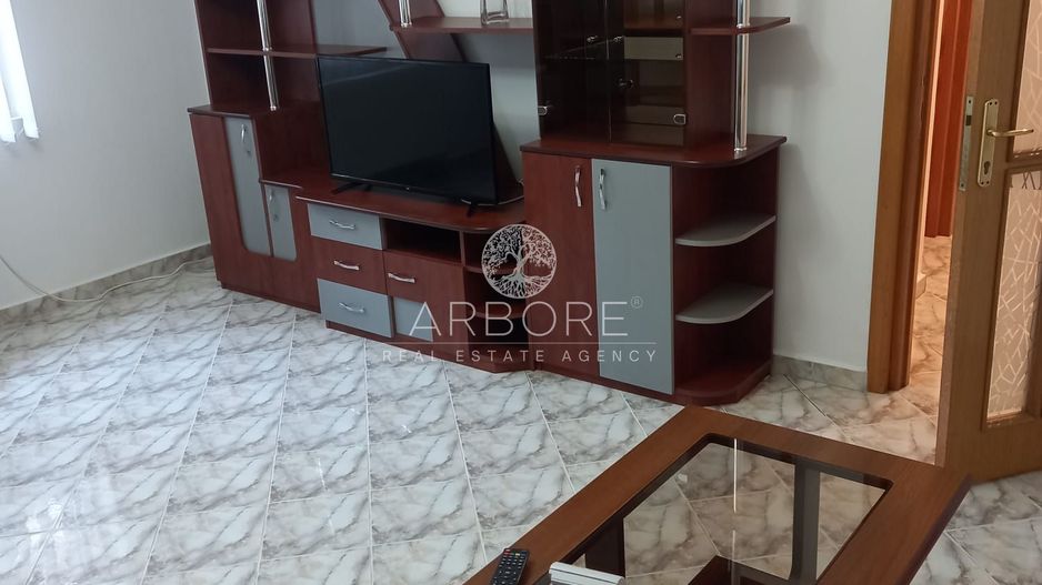 Inchiriere apartament 3 camere Unirii - Poză 9