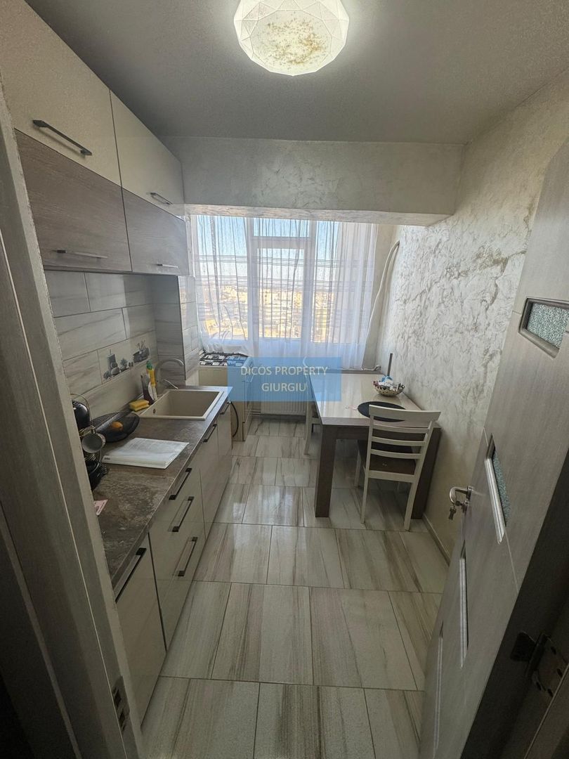 Apartament 3 camere de vânzare – Tineretului, bloc turn - Poză 11
