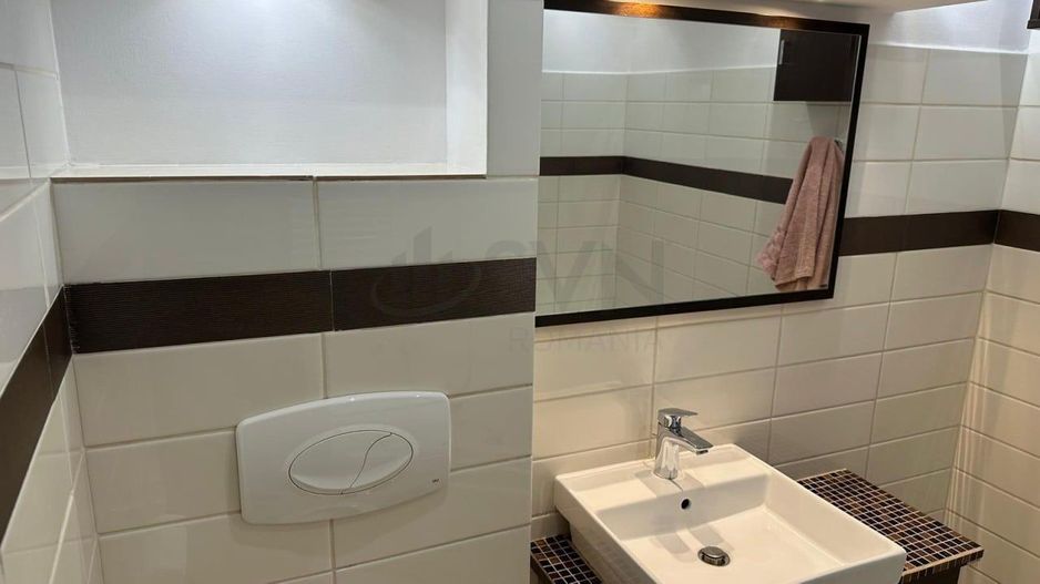 REA1026897 APARTAMENT 3 CAMERE CENTRAL I UNIRII - Poză 4