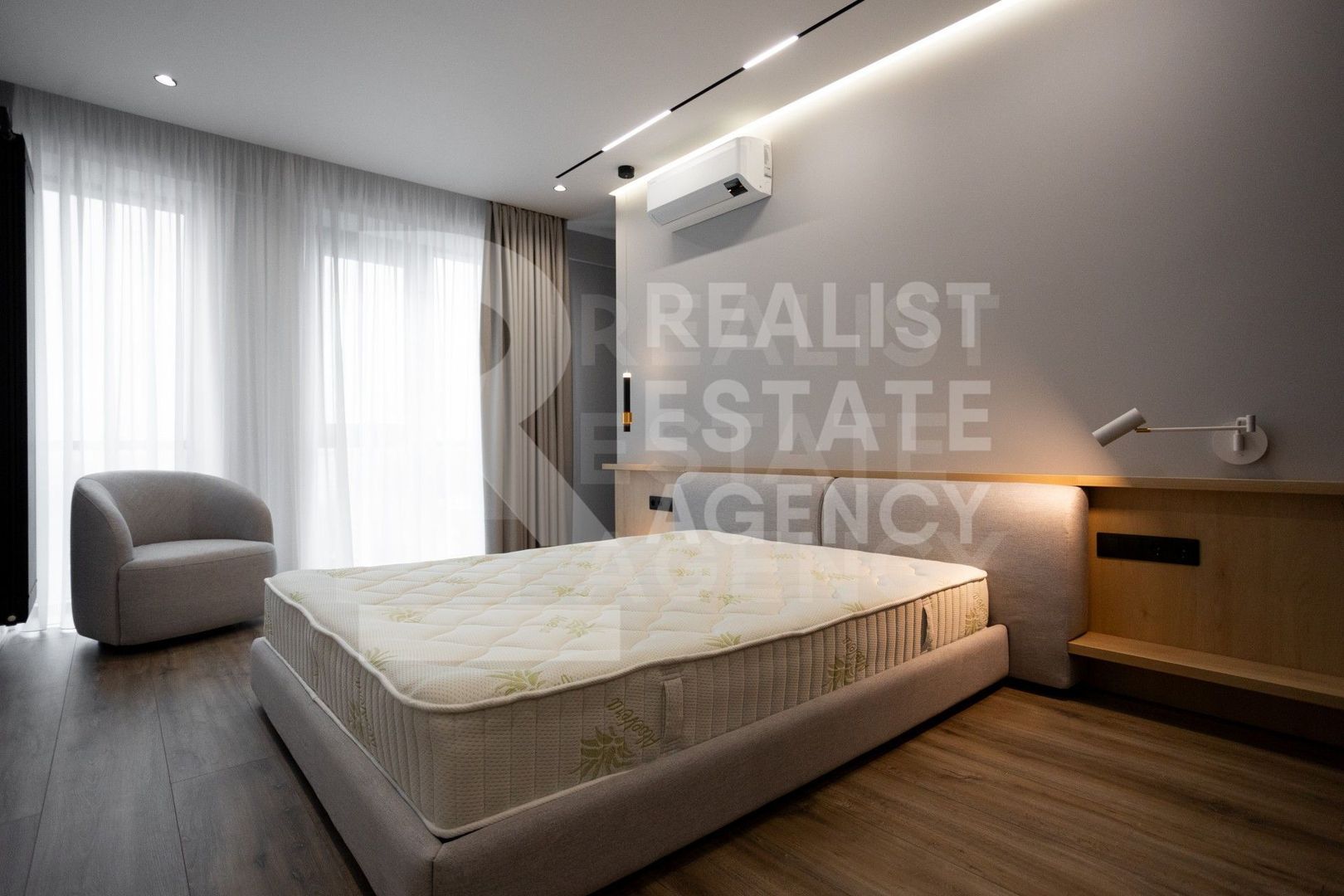 Chirie, apartament, 3 camere, stradela Teatrului, Centru - Poză 11