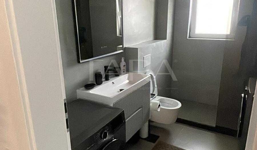 Apartament 2 camere decomandate + living,  zonă premium. - Poză 7