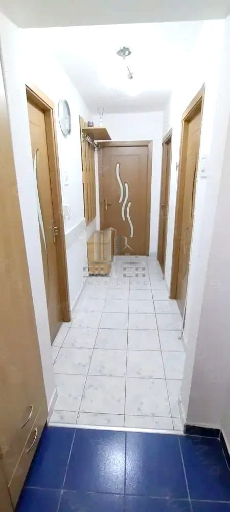 Apartament cu 3 camere/54mp/zona Complex Nora. - Poză 8
