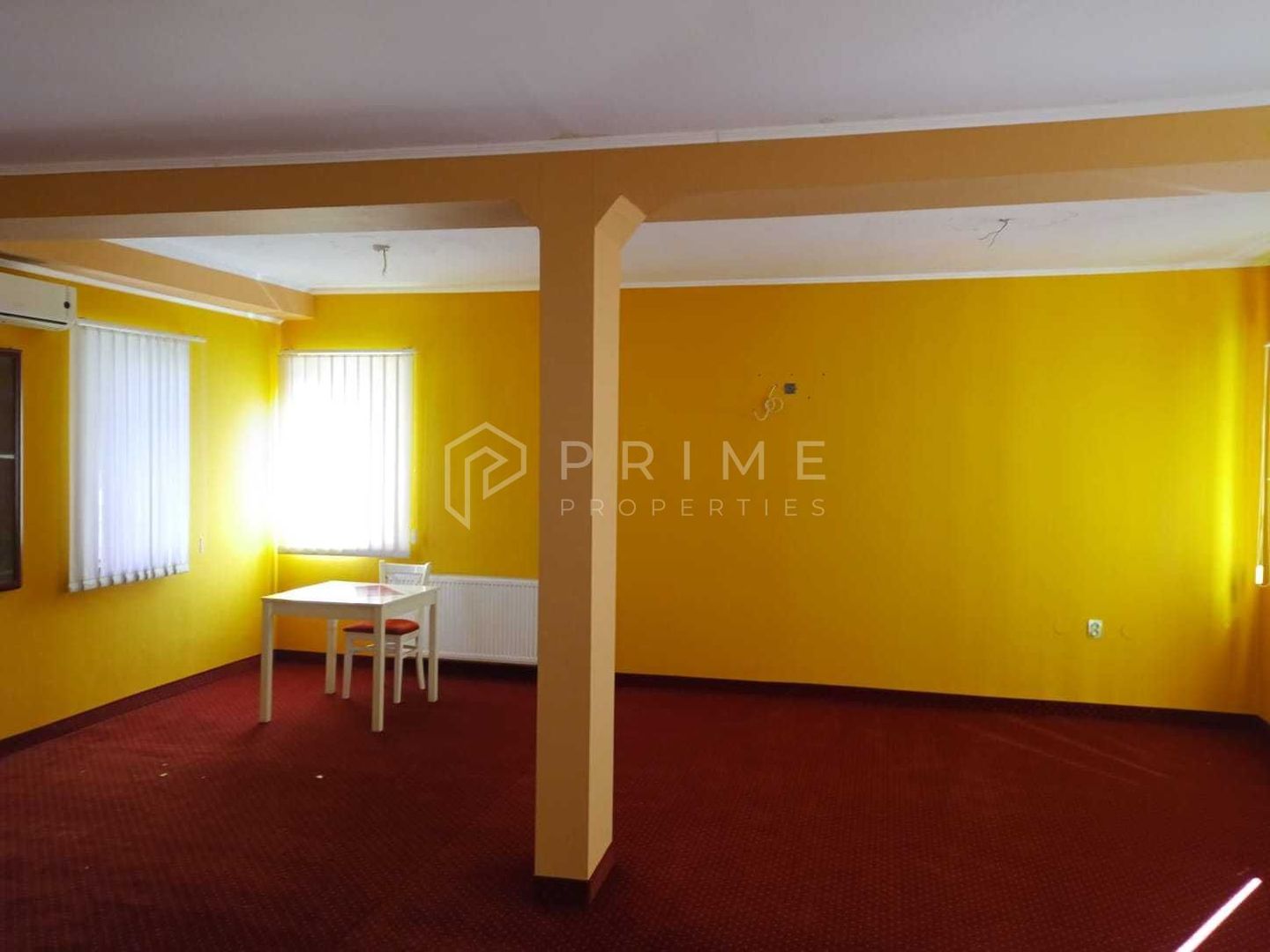 Spațiu Comercial și Birouri de Închiriat – 160 mp, Parcare Privată - Poză 5