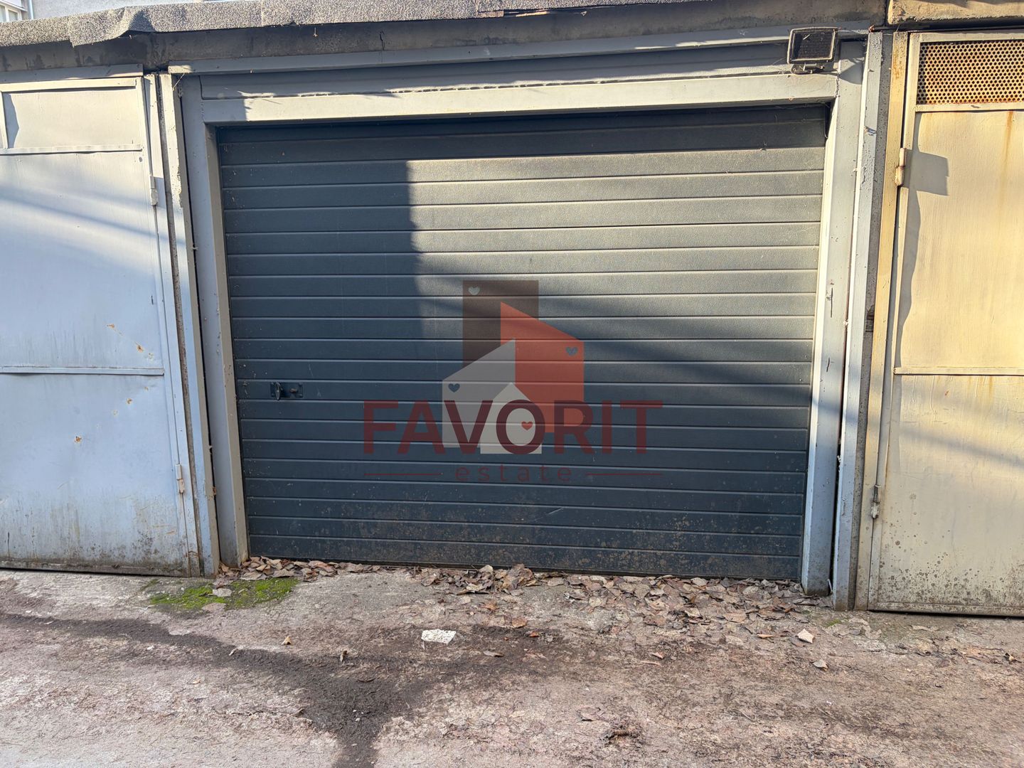 Etaj 2. Disponibil imediat. Garaj. Pozitie excelenta - Poză 24