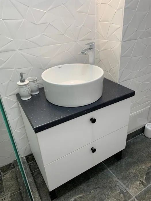 De inchiriat apartament cu 2 camere, Faleza, etaj 3, 2500 lei - Poză 3