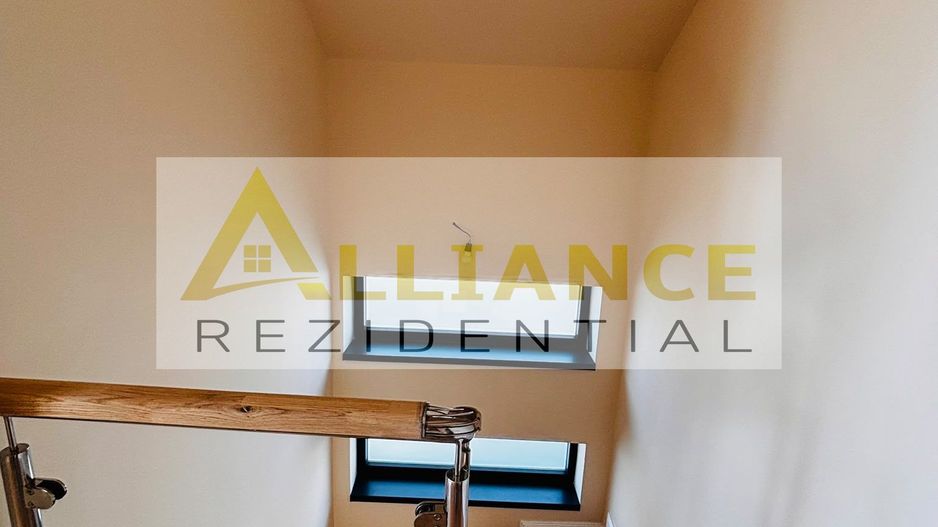 Vila de vanzare-4 camere-teren 390 mp-STR.MIORITA - Poză 14