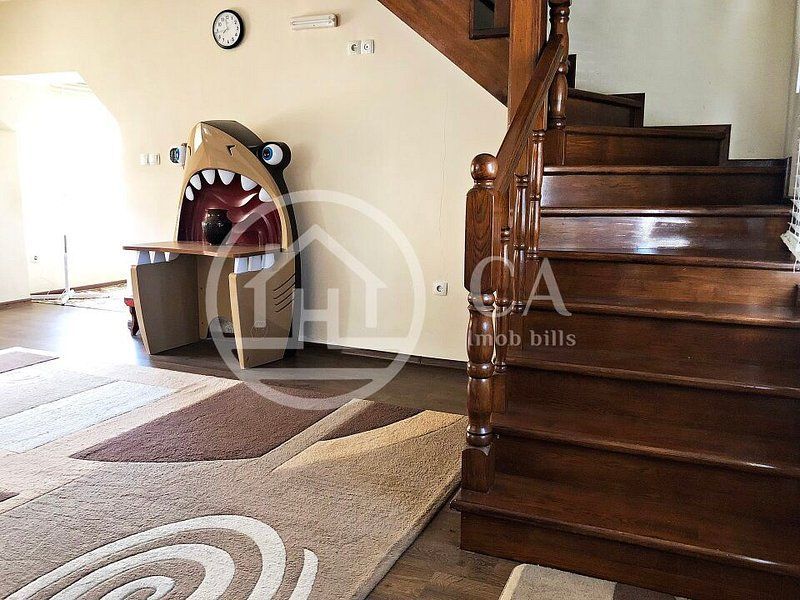 Casa de vanzare cu 6 camere in Osorhei, Bihor - Poză 7