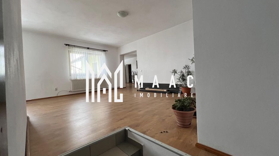 Pensiune + Casa | 626 MPU | Selimbar - Poză 28