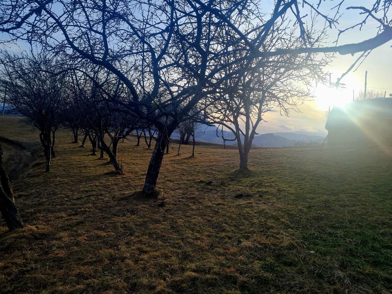 Oaza de liniste si frumusete, reconectare cu natura, 16.000 mp, Poiana Marului - Poză 8