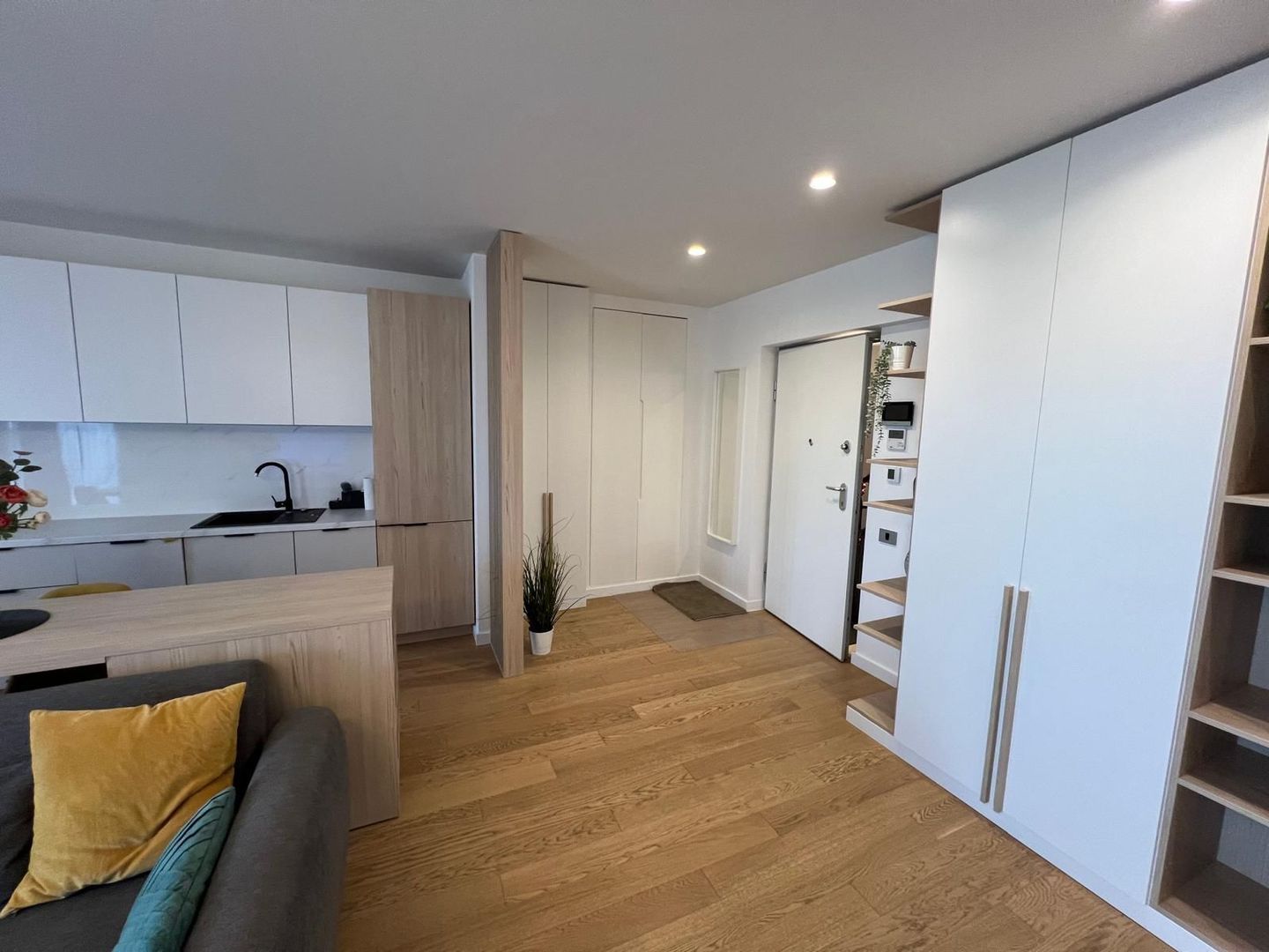 Aviatiei Tower | Apartament modern cu 3 camere| Vedere libera | - Poză 6