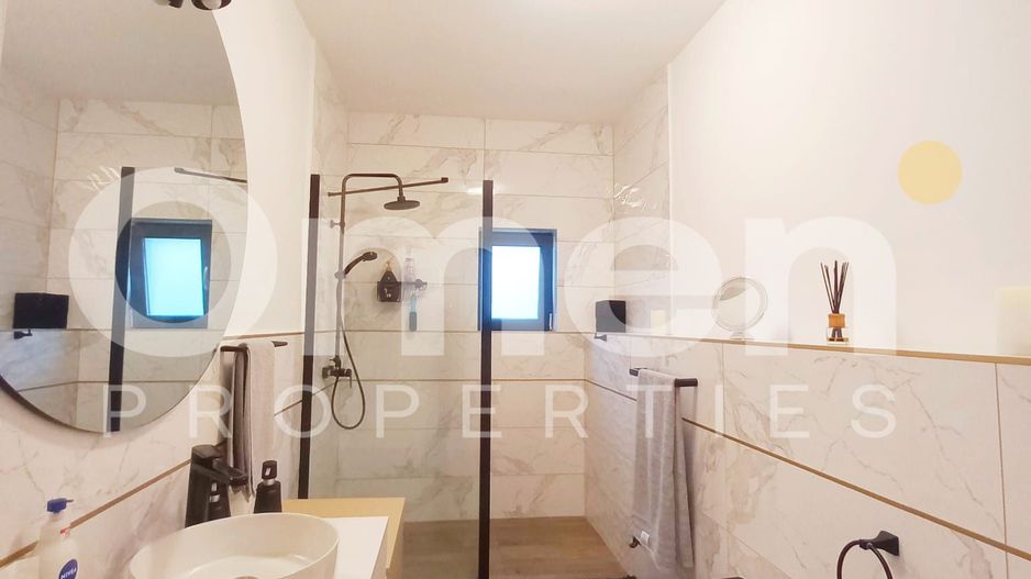 Casă modernă cu 4 camere, complet mobilată & utilată, Săsar, complex de case noi - Poză 12