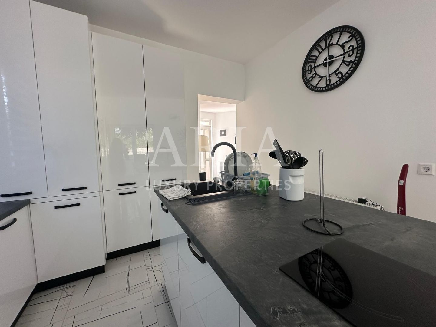 VILA INDIVIDUALA CORBEANCA DESIGN MODERN - Poză 10