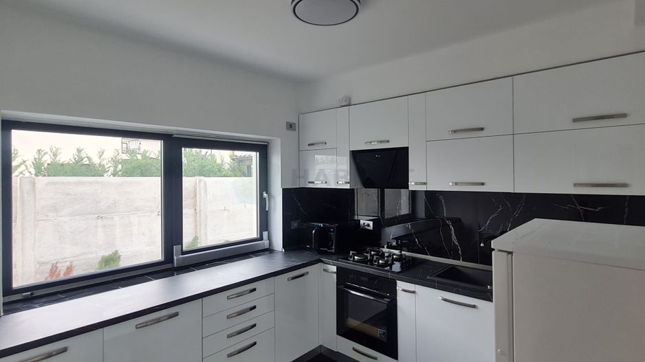 OFERTA 249.000 !!! Vila de vis din Tunari – Lux, rafinament și confort absolut! - Poză 15