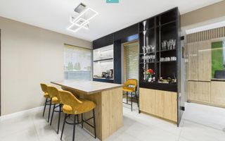 Casă modernă cu 5 camere, 4 băi și terasă închisă – Otopeni, central - Poză 11