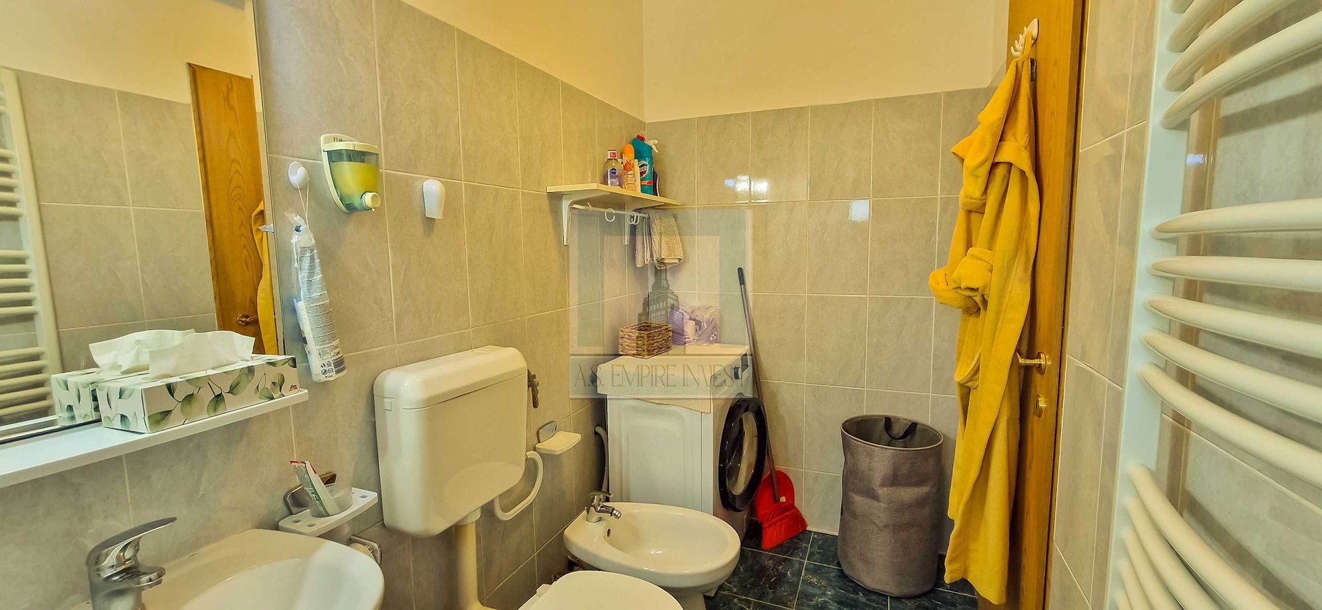 Apartament 3 camere pe 2 niveluri-  Bul. Garii /Sala Sporturilor - Poză 2