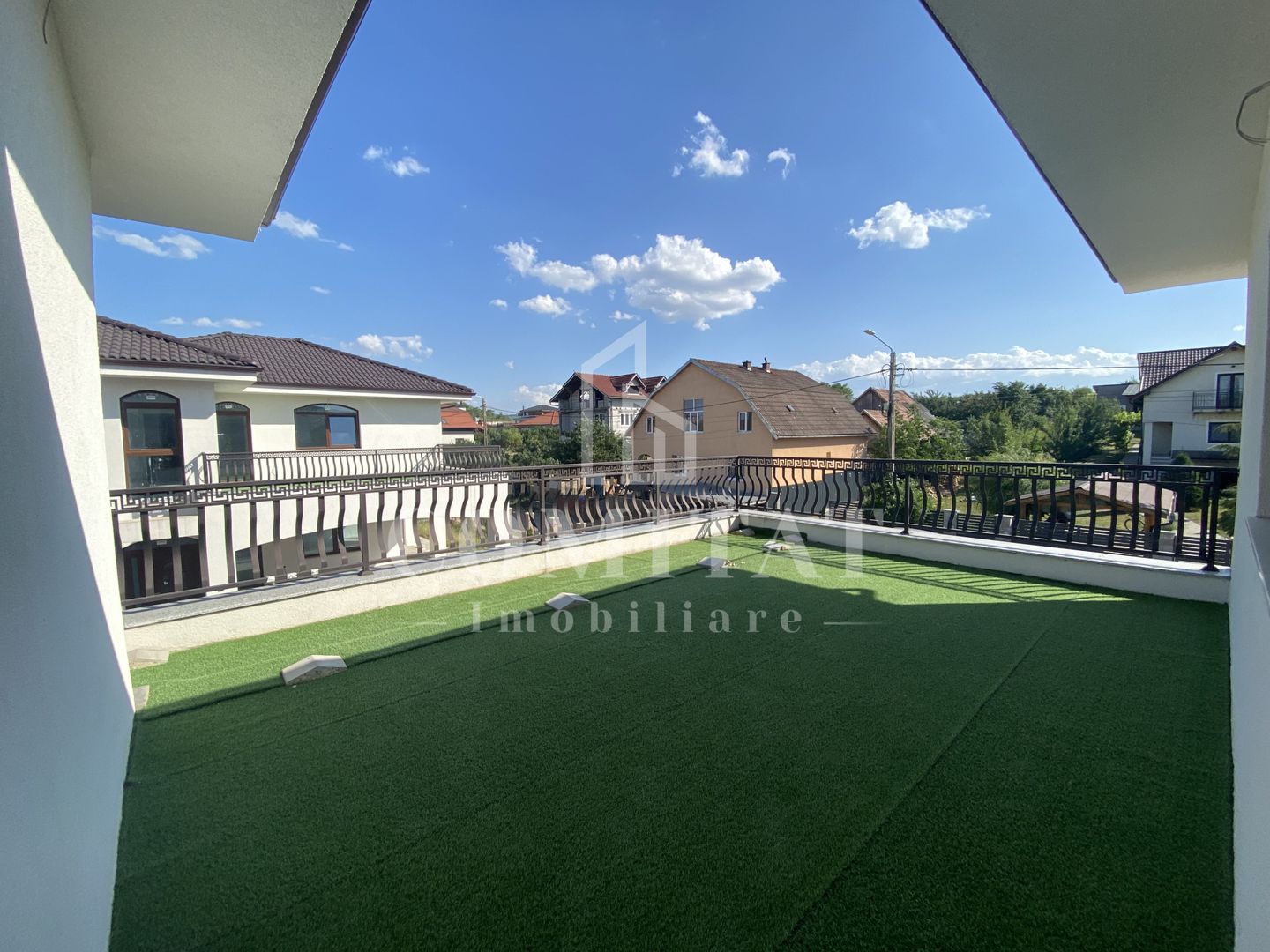 Casă de vânzare | Dispunere pe 2 niveluri | Localitatea Dezmir - Poză 14