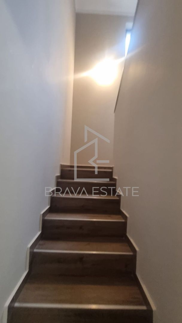 Casa individuală, 139mp,2 niveluri,balcon, parcare, semifinisata, Dezmir - Poză 19