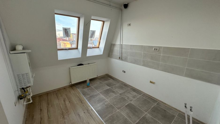 Apartment 3 camere 75 mp utili - Poză 9