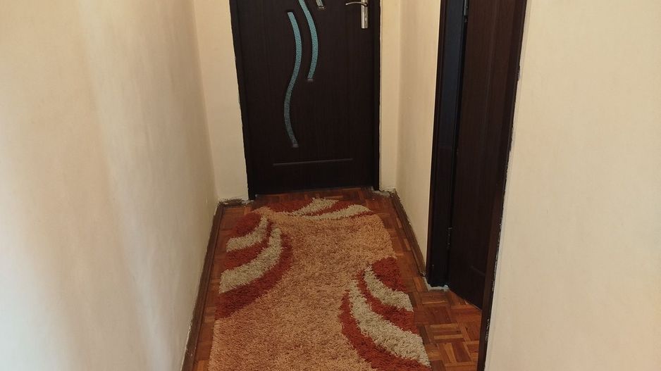 Apartament 3 camere- Craiovita Noua, Bigul Vechi - Poză 5