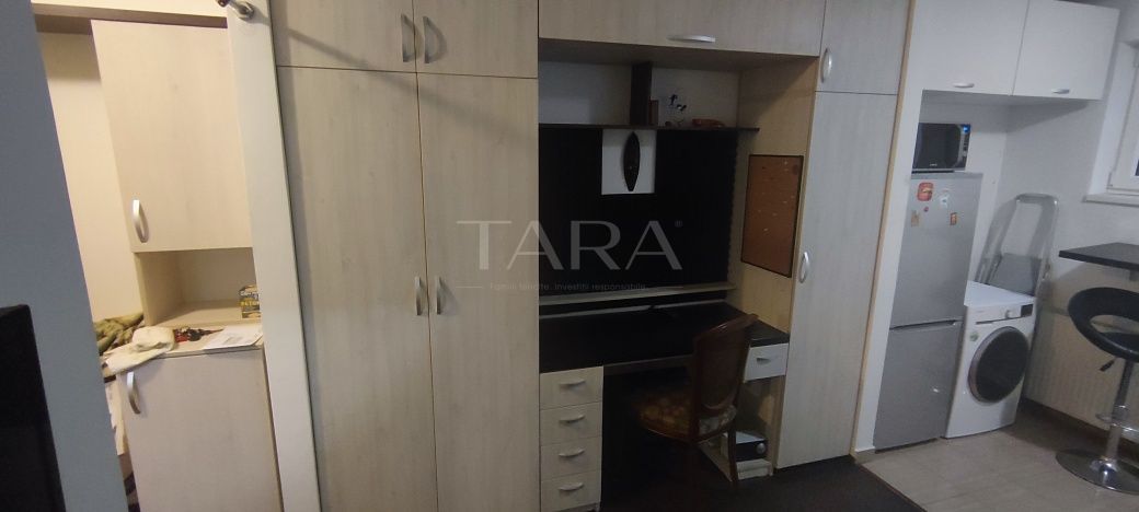 Garsonieră 23 mp,cu parcare inclusă-Zona Regal - Poză 4