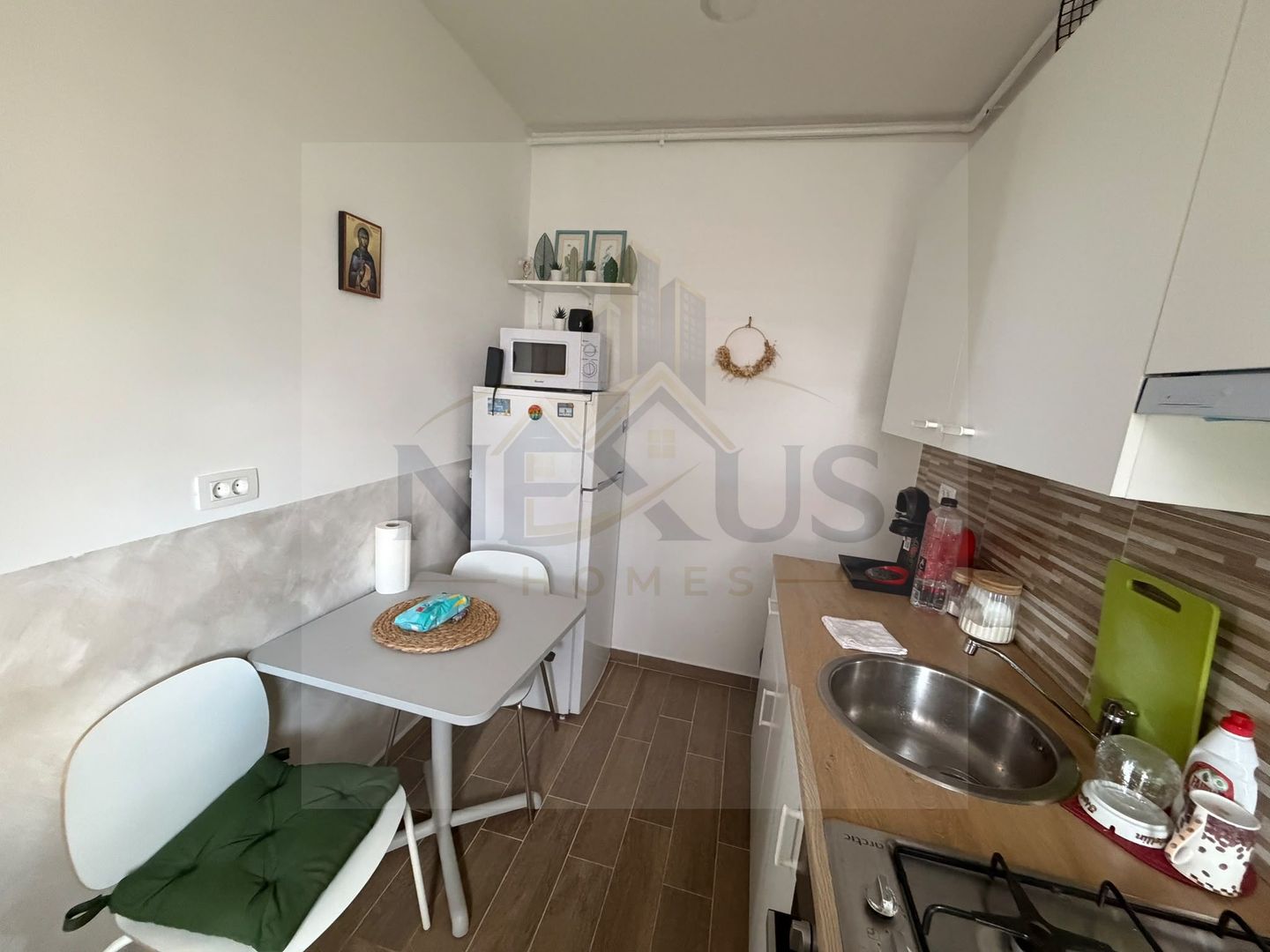 Garsoniera - zona Scolii - Parcare - Mutare rapida - Mobilata complet - Poză 6