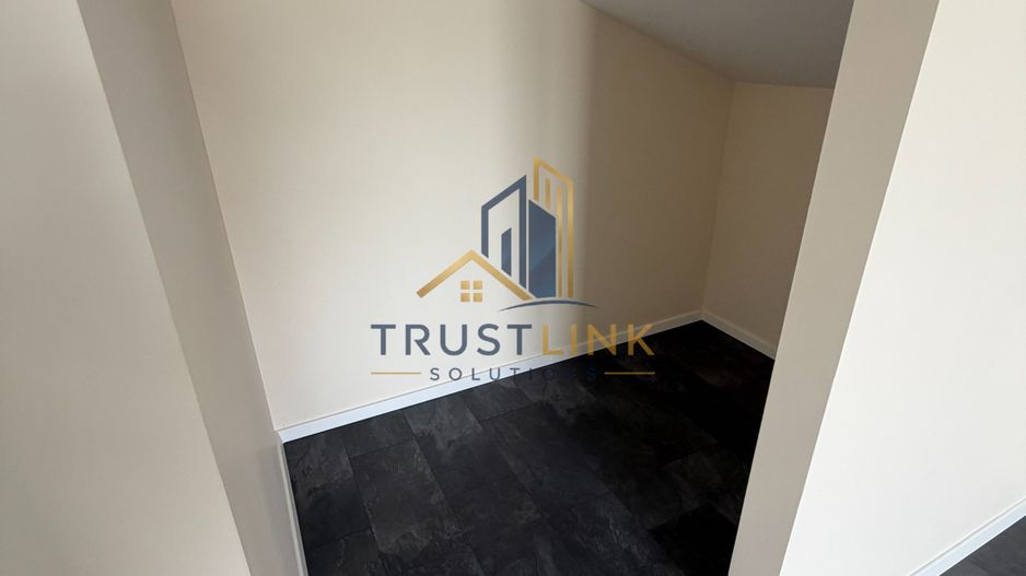Casa de vanzare 4 camere Finalizata 380mp curte comuna Berceni - Poză 15
