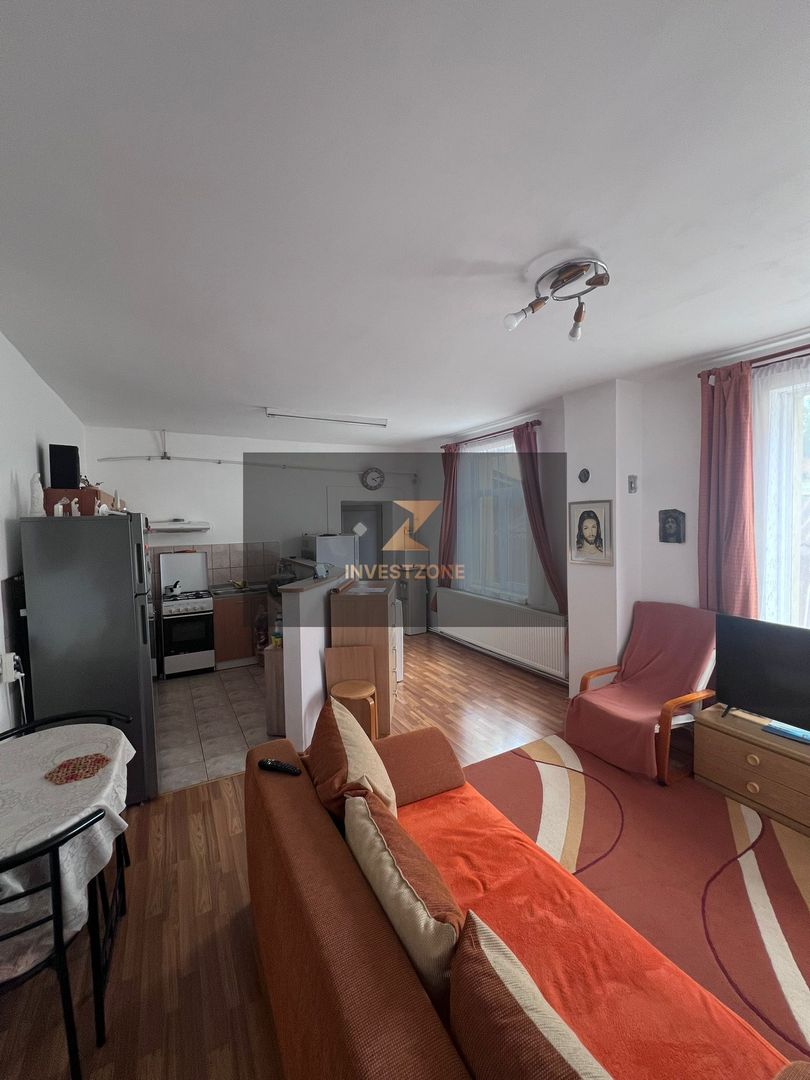 Casa de vanzare in zona Cantemir Oradea, aproape de Lotus si Salca - Poză 15