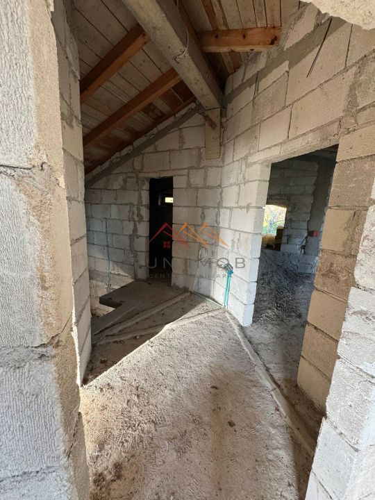 Vila S+P+E, priveliste deosebita, 6 camere, garaj, terasa, Cornu, PH - Poză 14