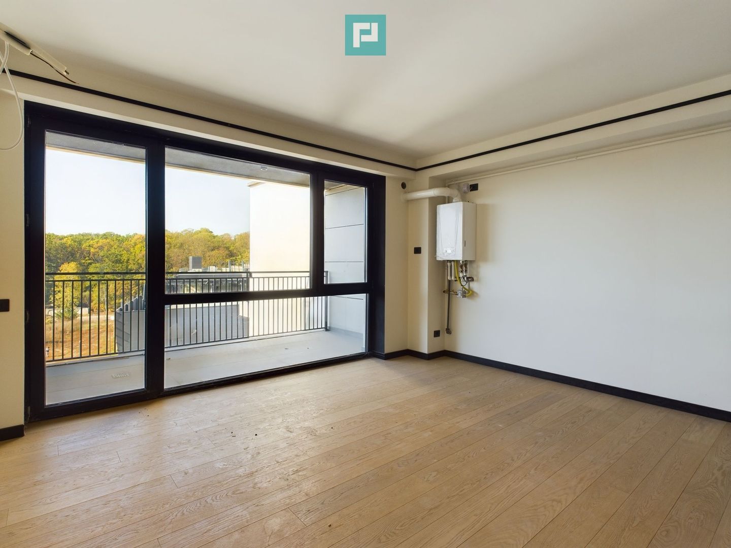 Apartament 3 camere la 4 minute de Olga Gudyn Intl School - Poză 2