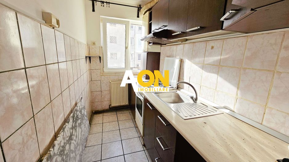 Apartament 2 camere, cu balcon, etaj 1, Cetate - Poză 8