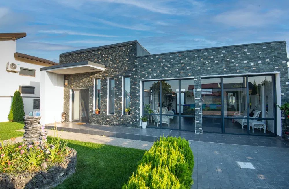 Casa, Str. Aleea Energiei - Poză 1