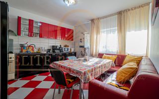 AGIGEA - Casa D+P+1E+M pe un teren de 631 mp cu deschidere la 2 străzi. - Poză 12